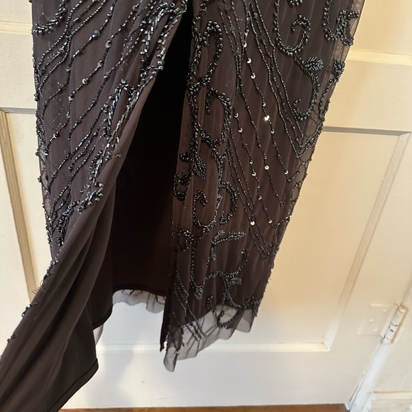 Pisarro Nights Beaded Mesh
Column Gown Gray Size 8 - Picture 8 of 9